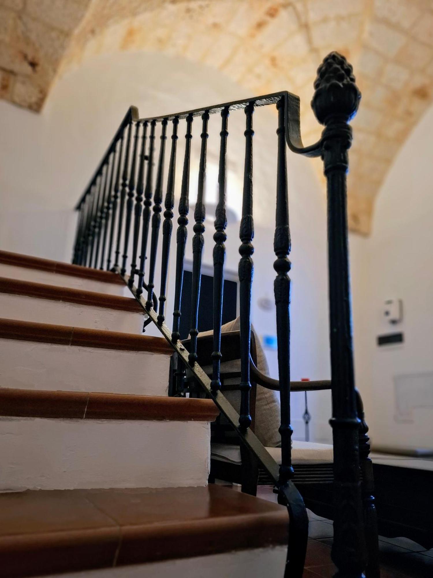 Palazzo Vaglio Alliste Exterior foto
